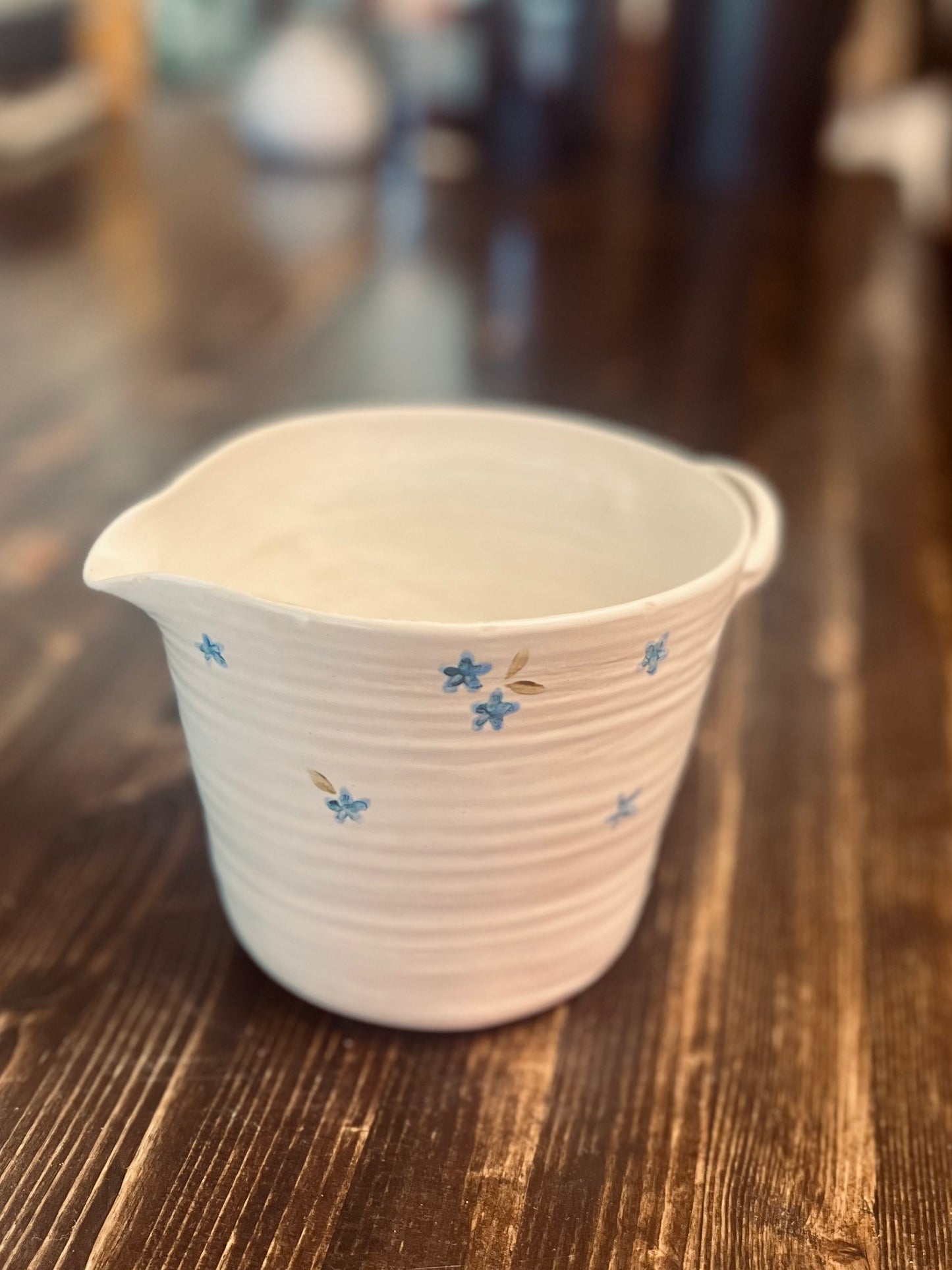 sweet blue measuring cup