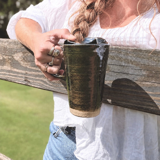 handled traveler mug