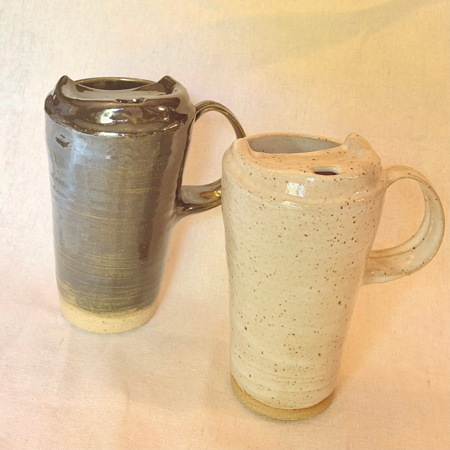 handled traveler mug