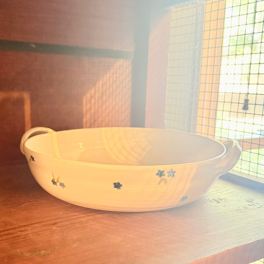 sweet blue casserole dish